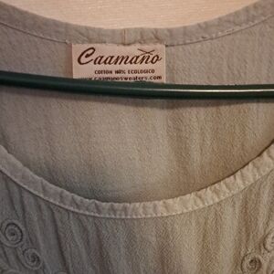 Caamano Women's Cream Cotton Button-Trim Blouse